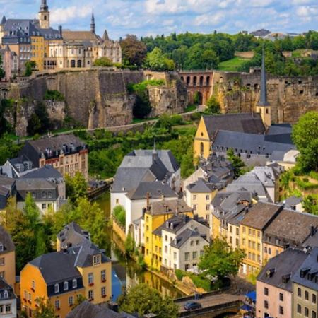 Lovely One Bedroom Apartment In City Center With Parking, Near Public Transport Luxembourg Bagian luar foto