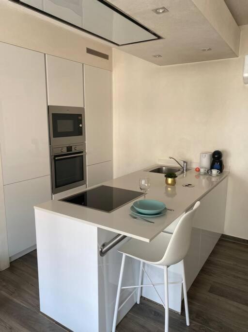 Lovely One Bedroom Apartment In City Center With Parking, Near Public Transport Luxembourg Bagian luar foto